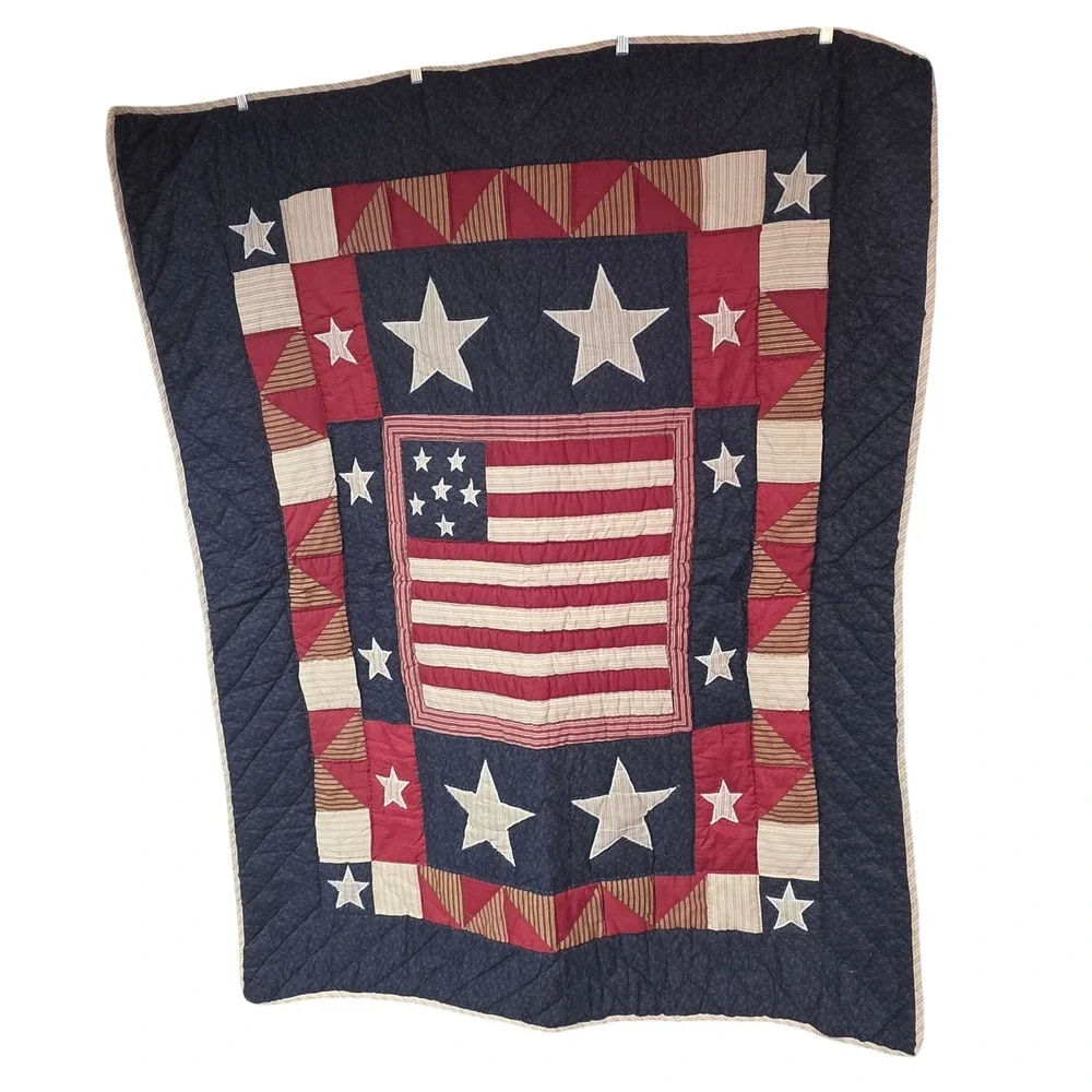 Americana Patriotic Stars and Stripes Quilted Wall Hanging Navy Red Cream 59x45